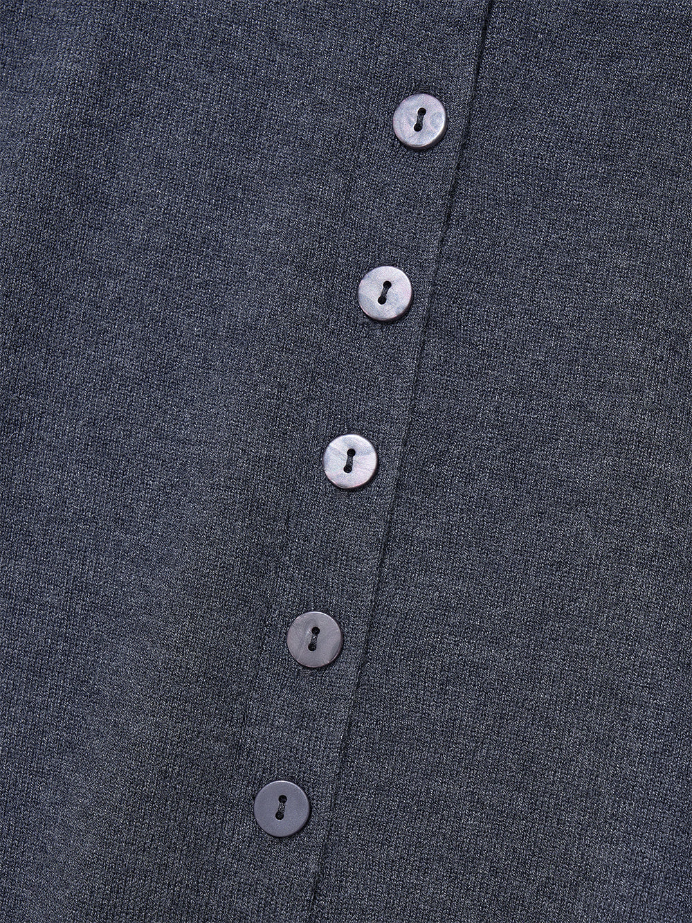 [ Pre-order] PWC HIGHNECK BACK BUTTON-UP KNIT TOP