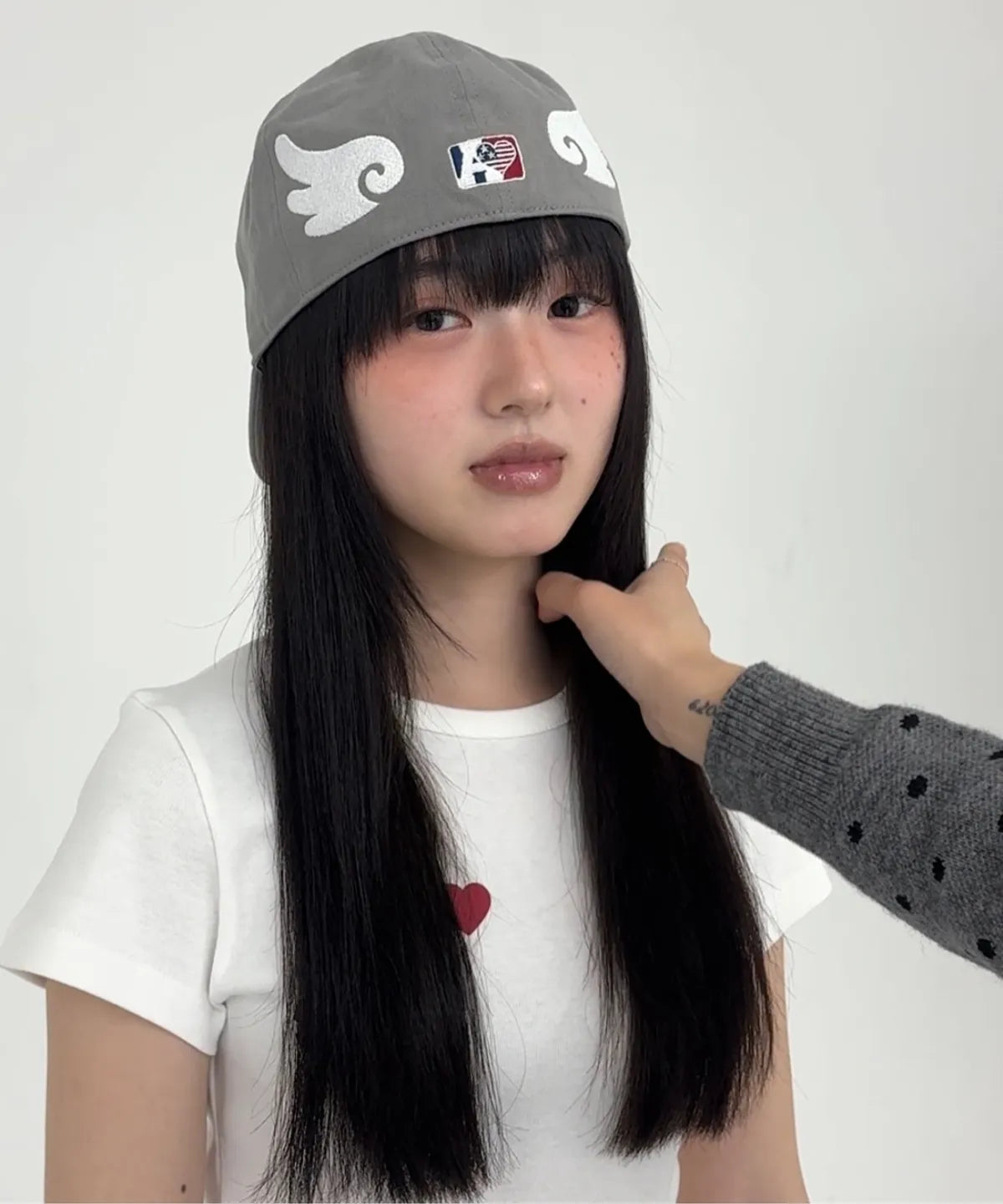 [ 來港中 ] AE Symbol Angel Wing Cap