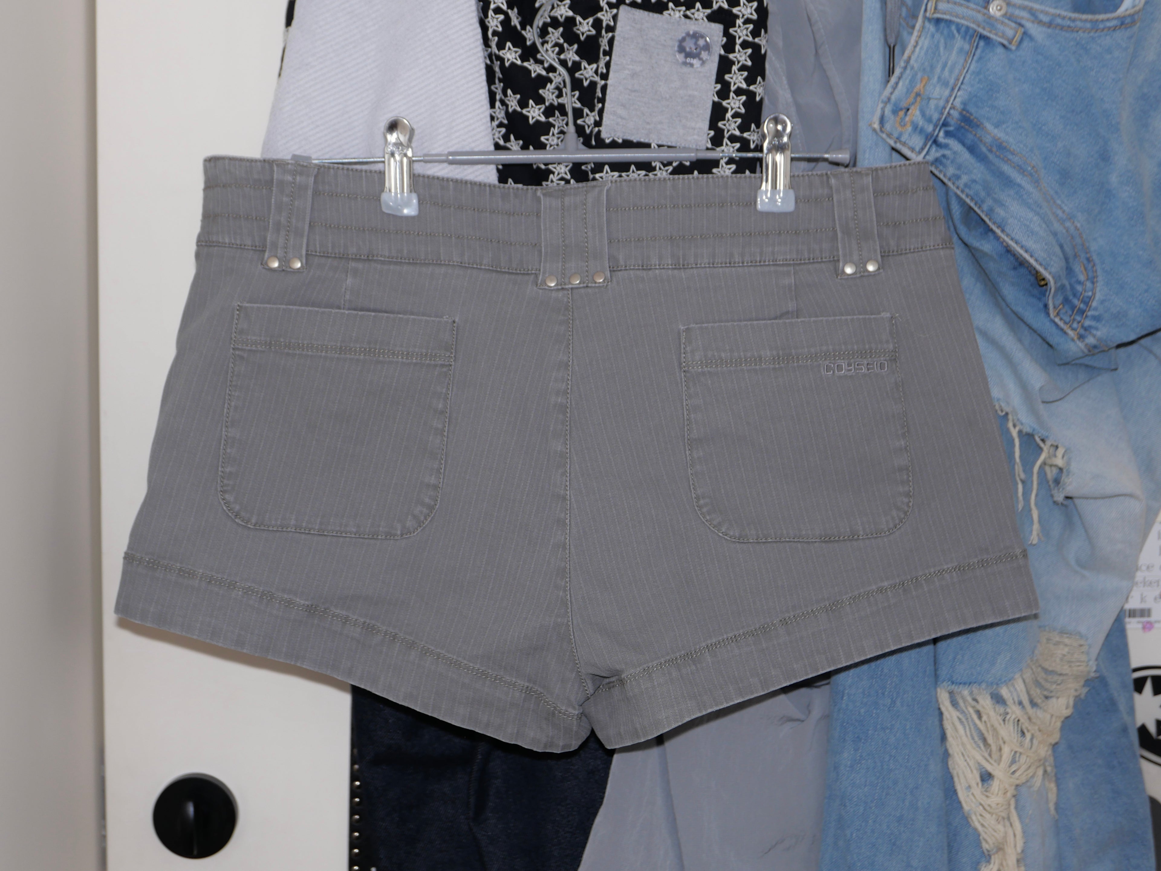 [ 現貨 ] Stud Shorts Cocoa