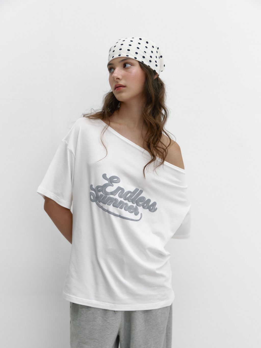 [ Pre-order ] Dot Square Scarf