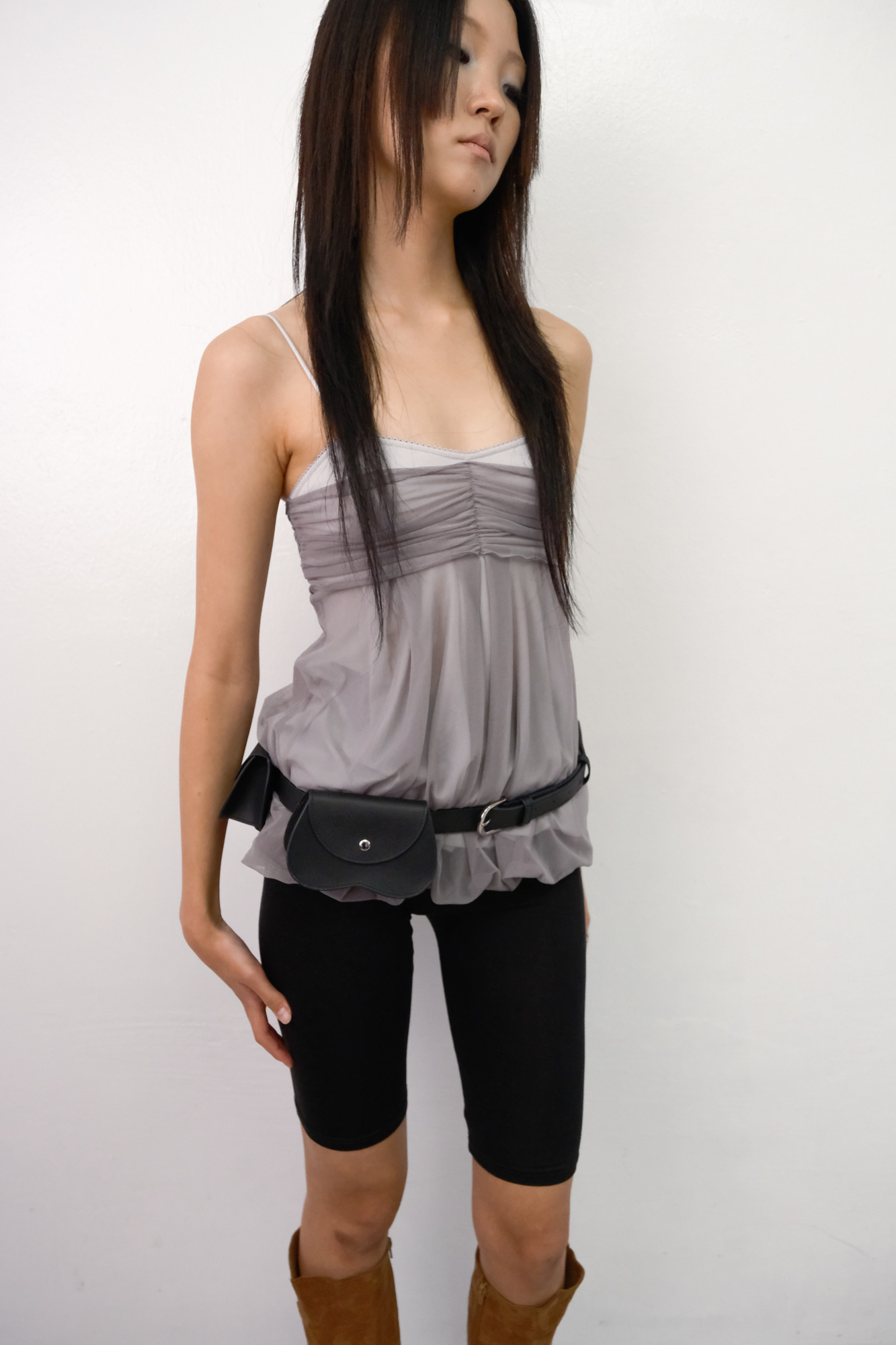 [ Pre-order ] Mesh Fluff Mini Top ( 部分顏色需要30/12才順延出貨 )