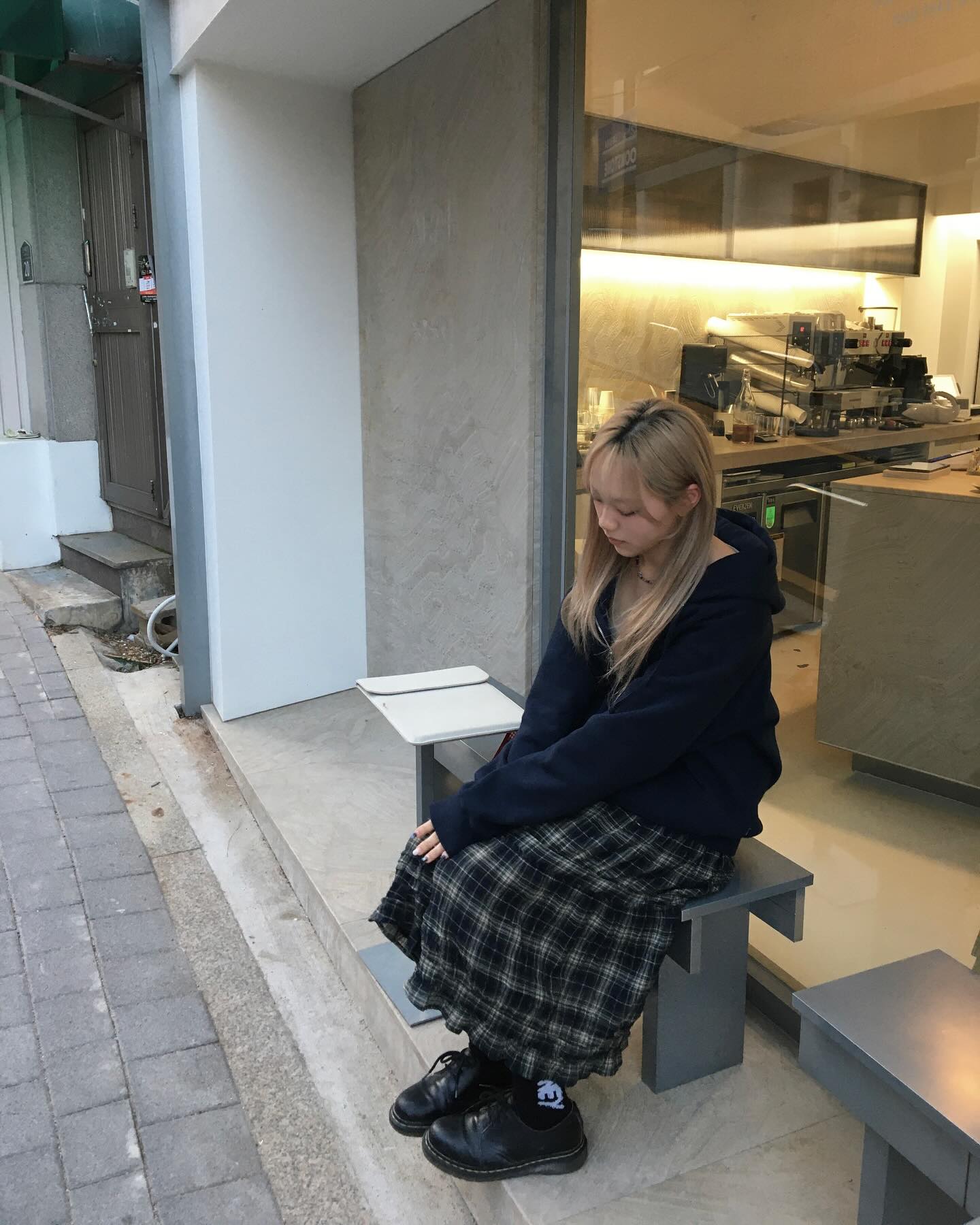 [ Pre-order ] Shirring Mid Skirt