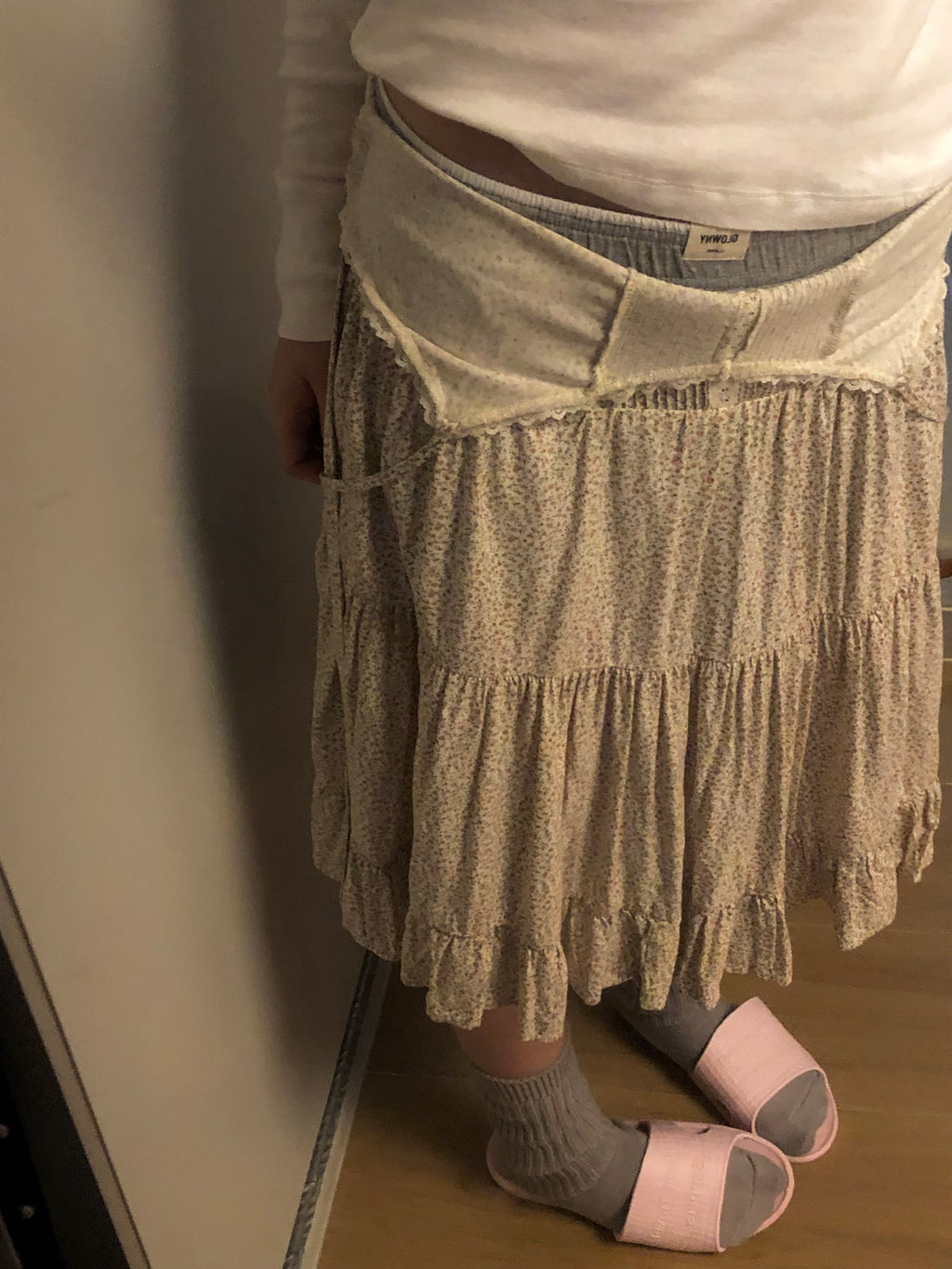 [ 現貨 ] iphone 7 plus 128gb ( 送新mon貼+透明case+貼紙 )