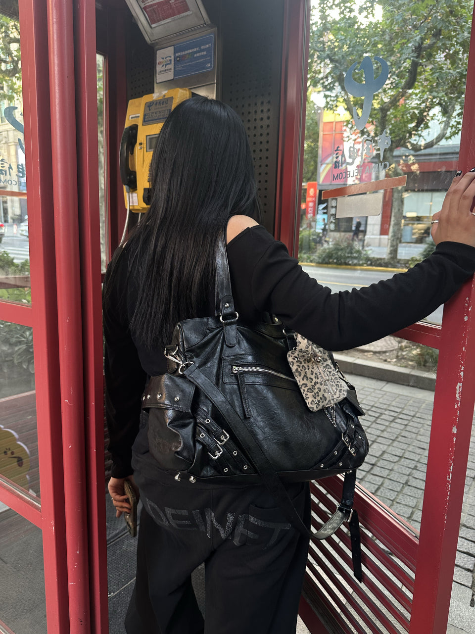 [ Pre-order ] Stud Pocket Big Bag
