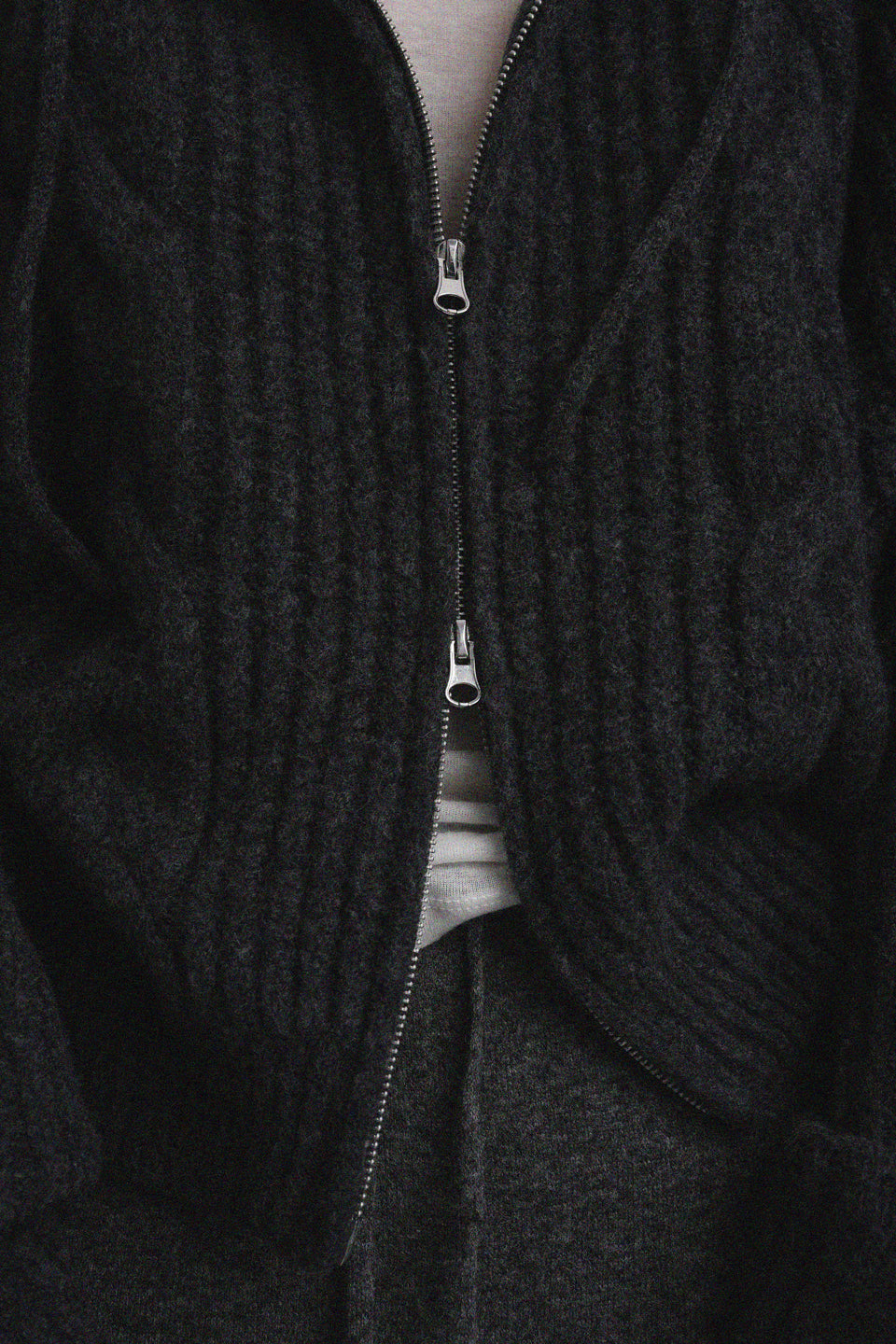 [ Pre-order ] Autumn Made Wool cable Hood Knit