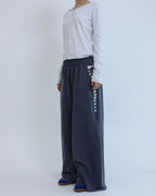 [ Pre-order ] Button Underwear Sweatpants