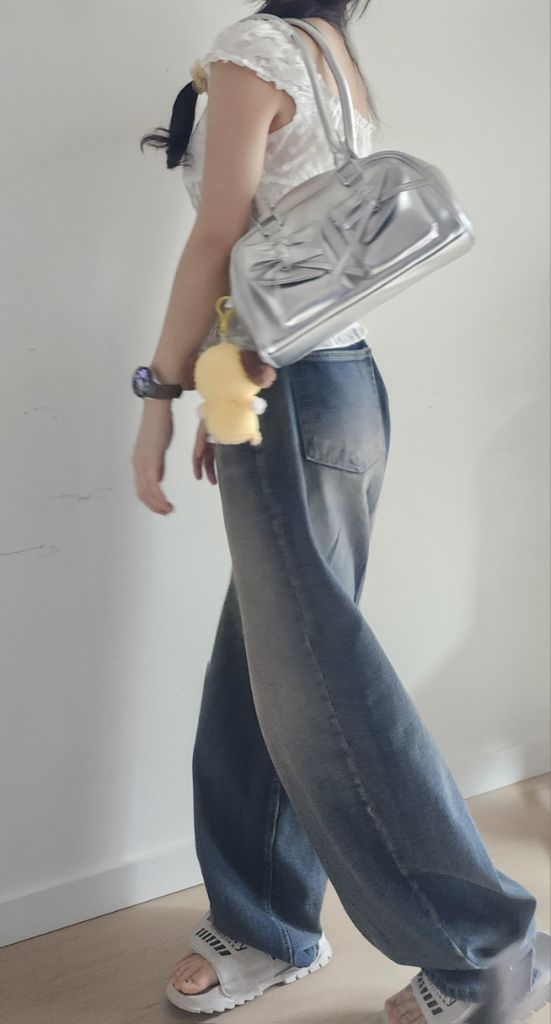 [ 店主推薦 - 現貨 ] 🇰🇷韓國直送 Vintage Botton Wide Denim Pants ( light blue M & Black M 現貨 )