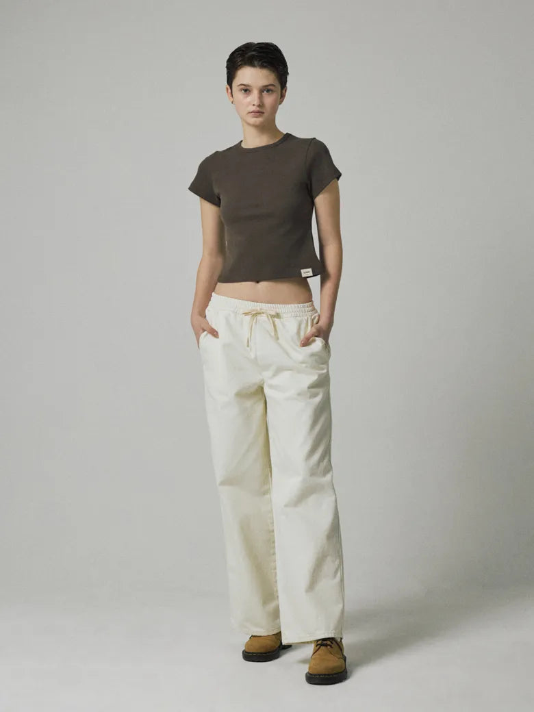 [ Pre-order ] 1+1 Glowny G Baby tee