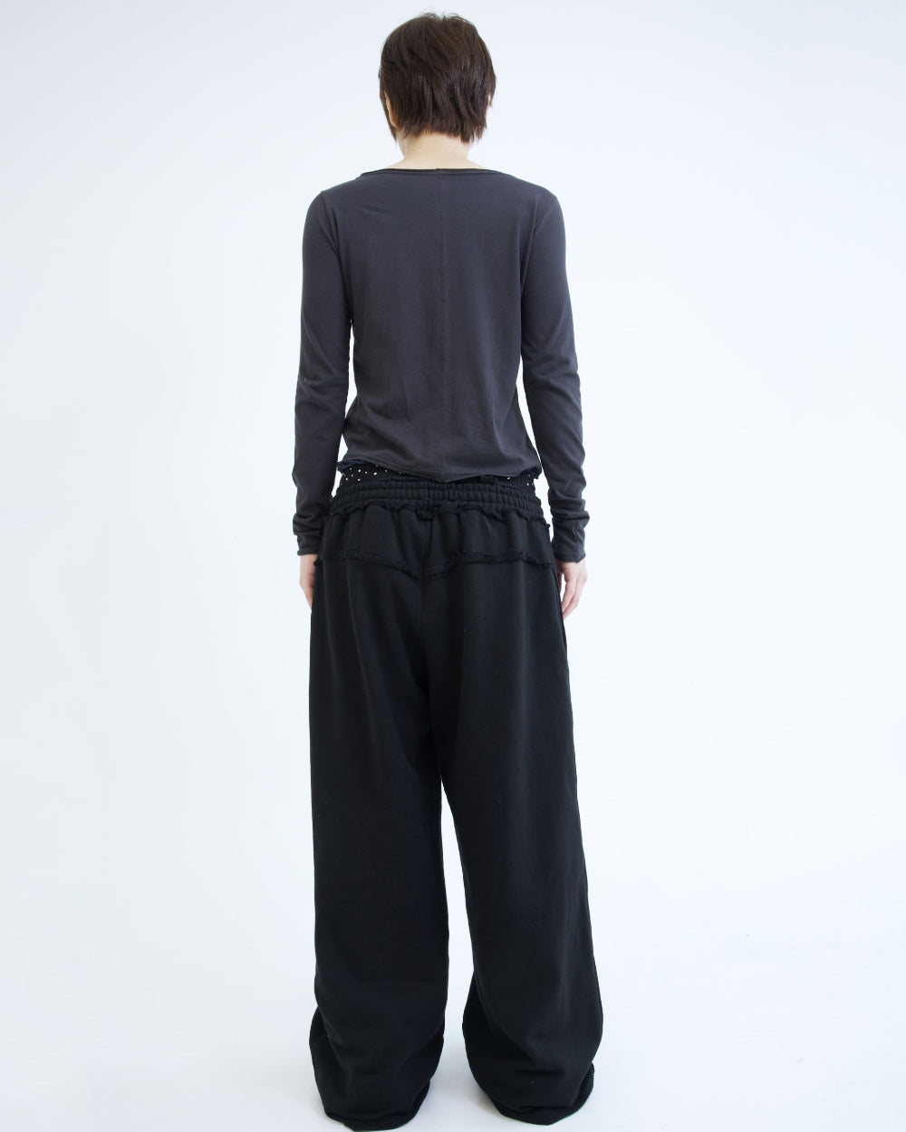 [ Pre-order ] Stud Underwear Sweatpants