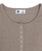 [ Pre-order ] Rockcake Punching Button Top