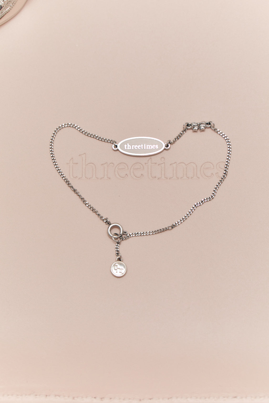 [ Pre-order ] Threetimes Pink almond bracelet