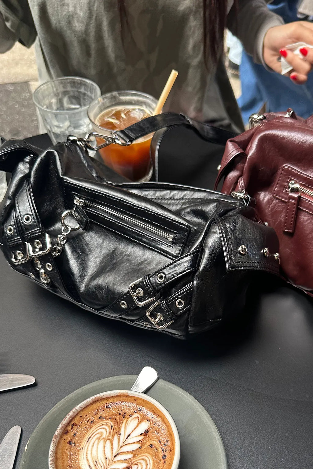 [ Pre-order ] Stud Pocket Bag