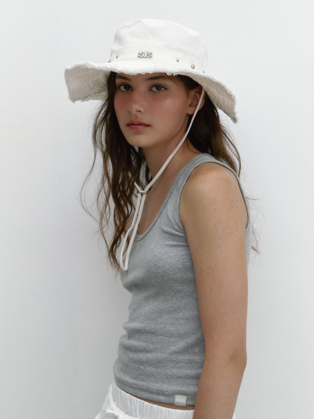 [ Pre-order ] Stud Cotton Hat