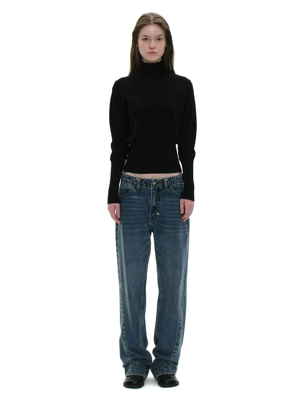 [ Pre-order] PWC HIGHNECK BACK BUTTON-UP KNIT TOP