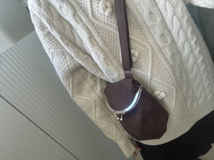 [ Pre-order ] Suede Bao Bag