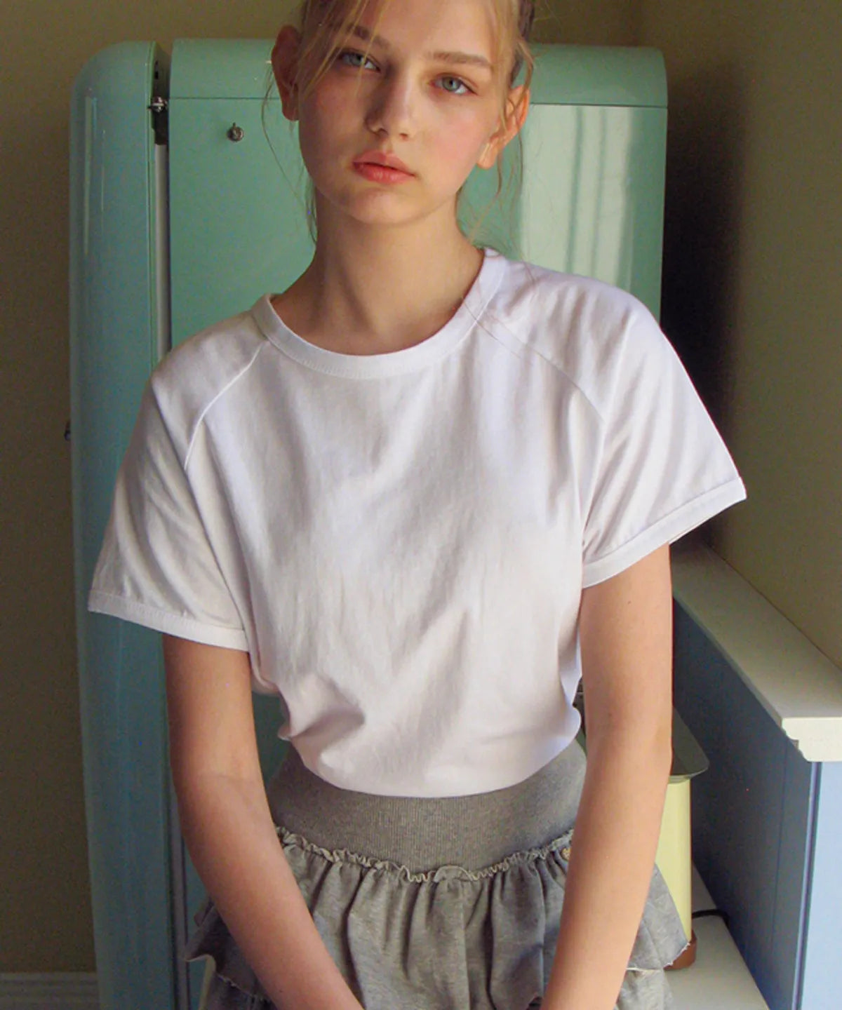[ Pre-order ] Ruffle Heart Cut Out Puff Sleeve Half T Shirt