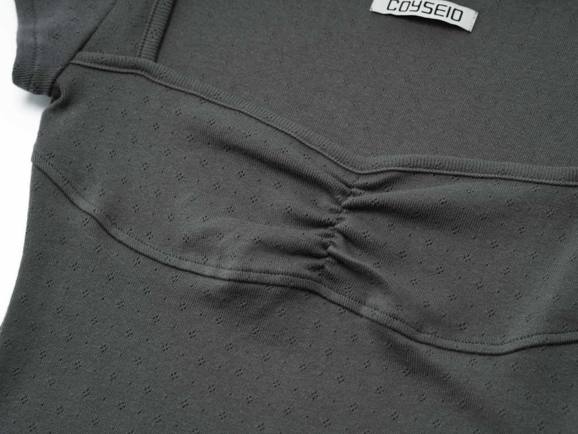 [ Pre-order ] Coyseio Punching Shirring Top