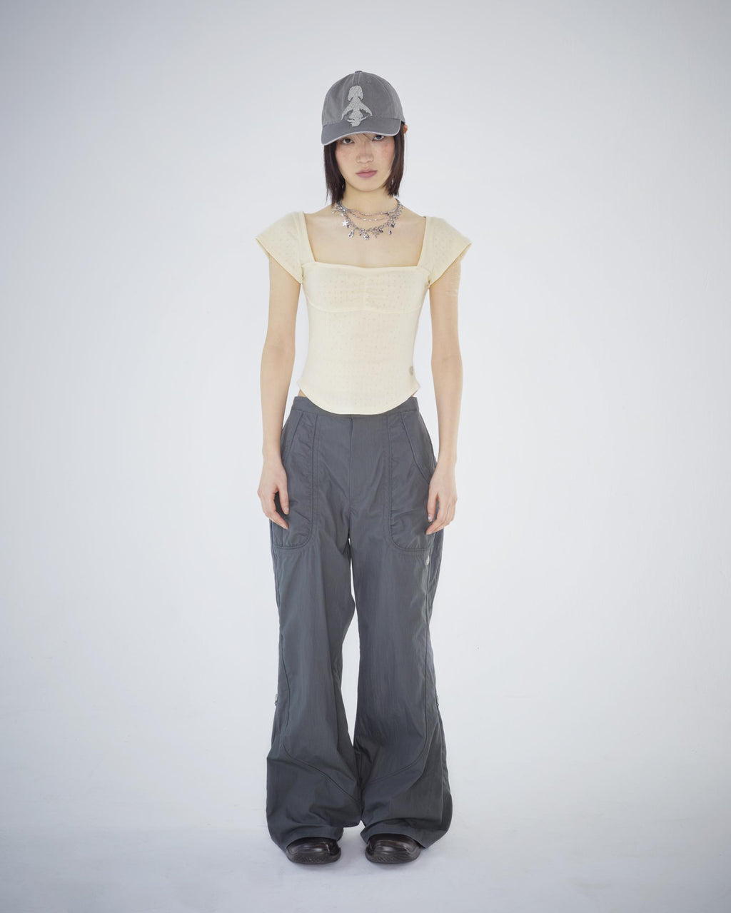 [ Pre-order ] Coyseio Punching Shirring Top
