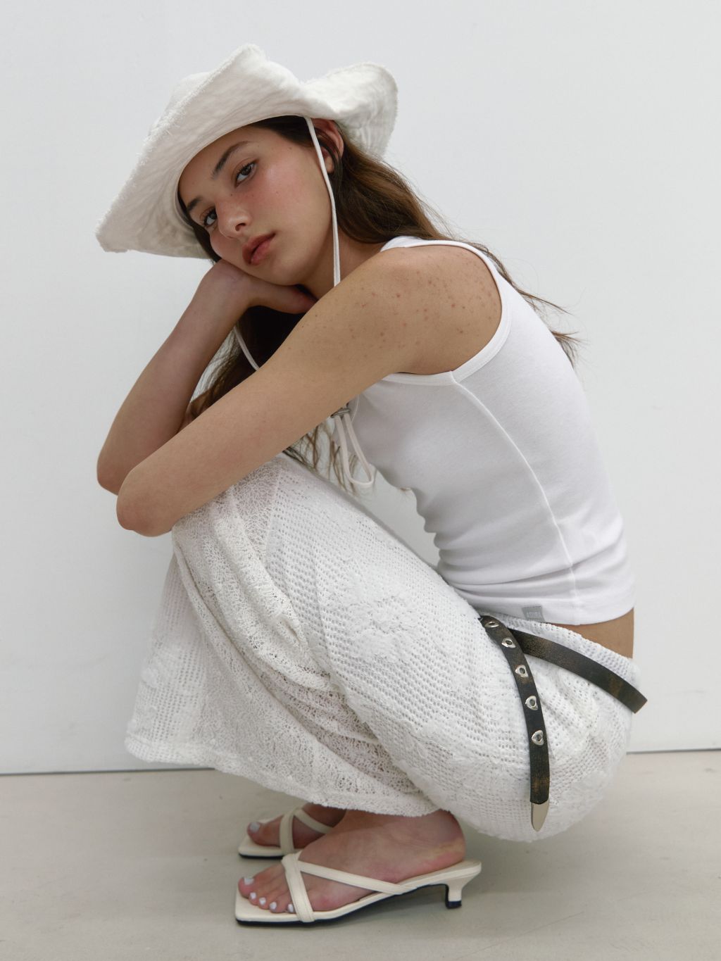 [ Pre-order ] Stud Cotton Hat