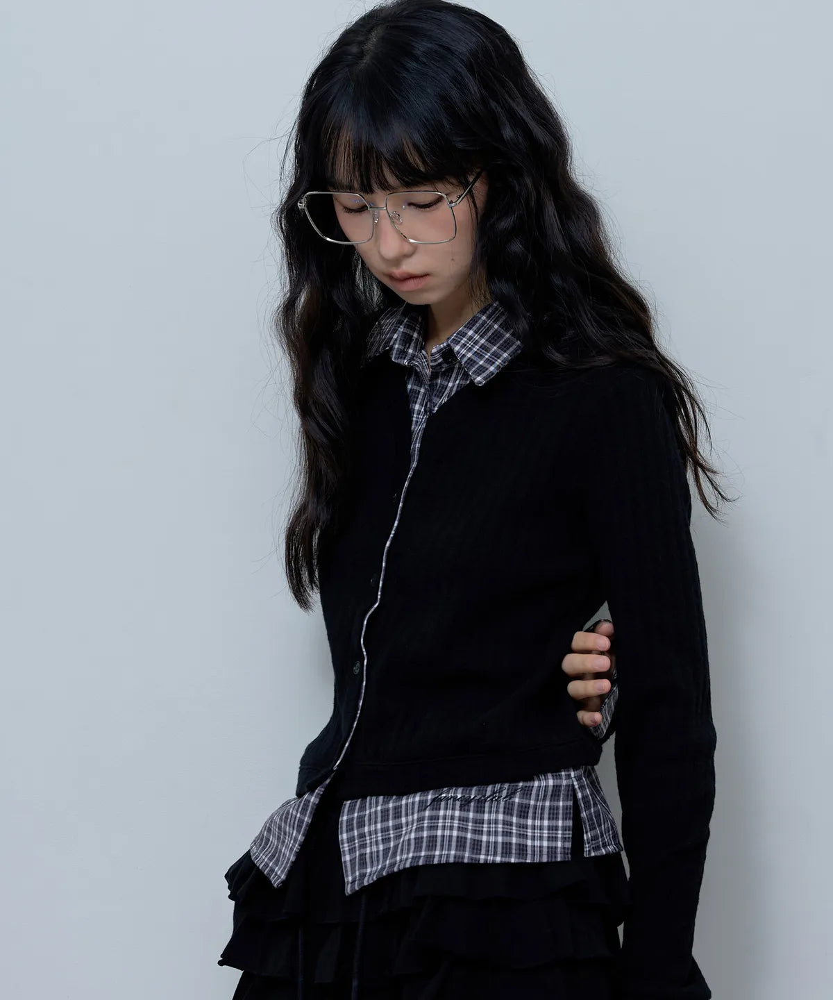[ Pre-order ] Fancy Club Check Shirt Layered Cardigan - black