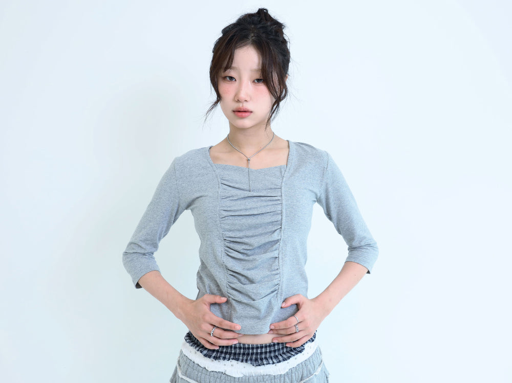 [ Pre-order ] Sqare Neked Baby Tee