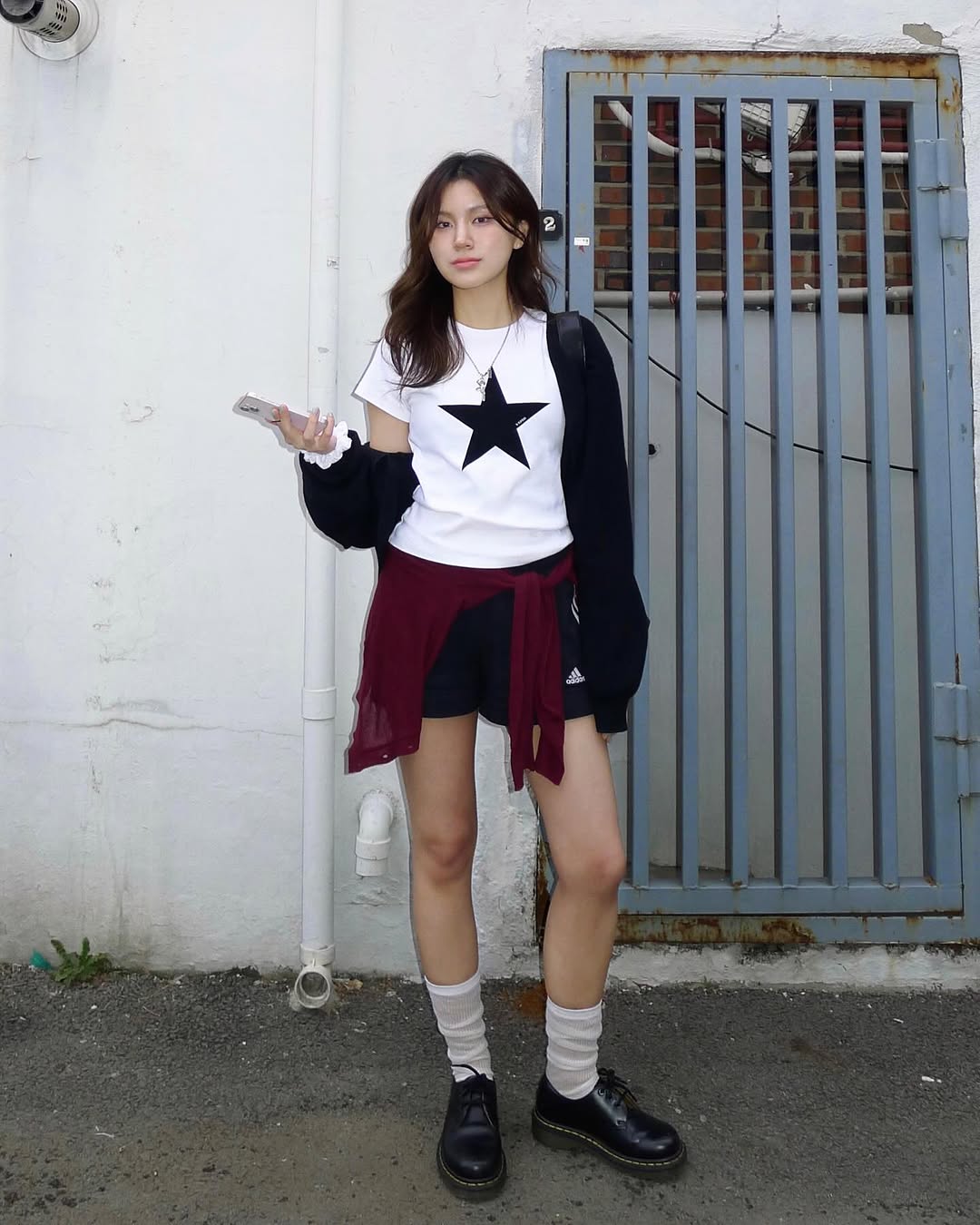 [ Pre-order ] YOUHEE Star Point T-shirts White