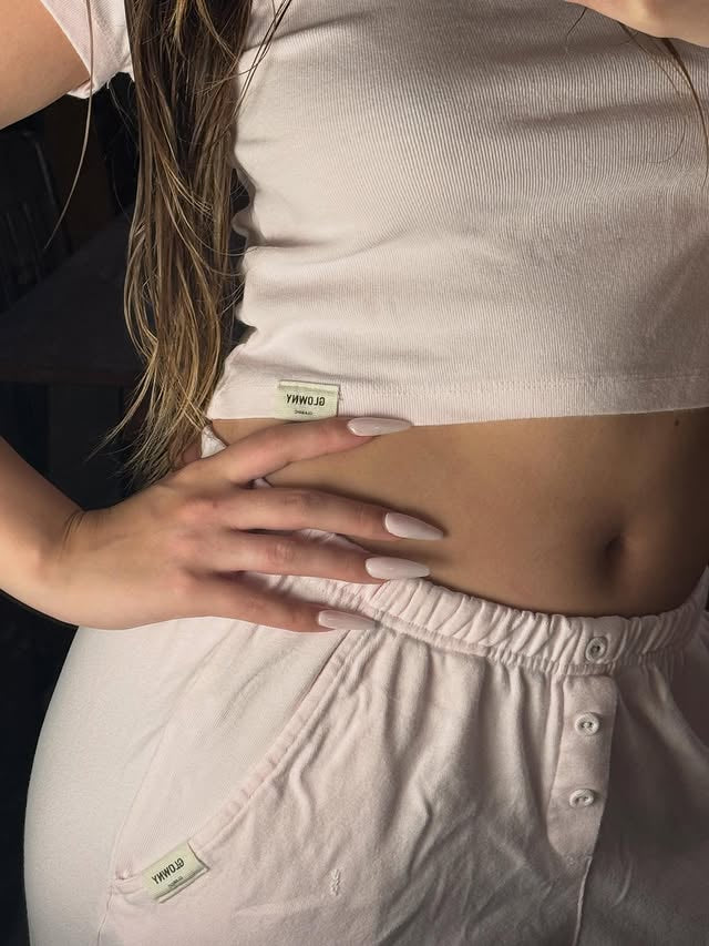 [ 店主推薦 Pre-order ] Glowny Gelato G Baby Tee ( 短版 )