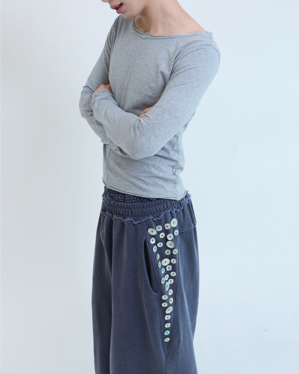 [ Pre-order ] Button Underwear Sweatpants