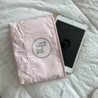 [ Pre-order ] Threetimes🤍Bebe pouch🎀