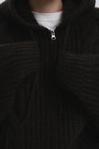 [ Pre-order ] Autumn Made Wool cable Hood Knit