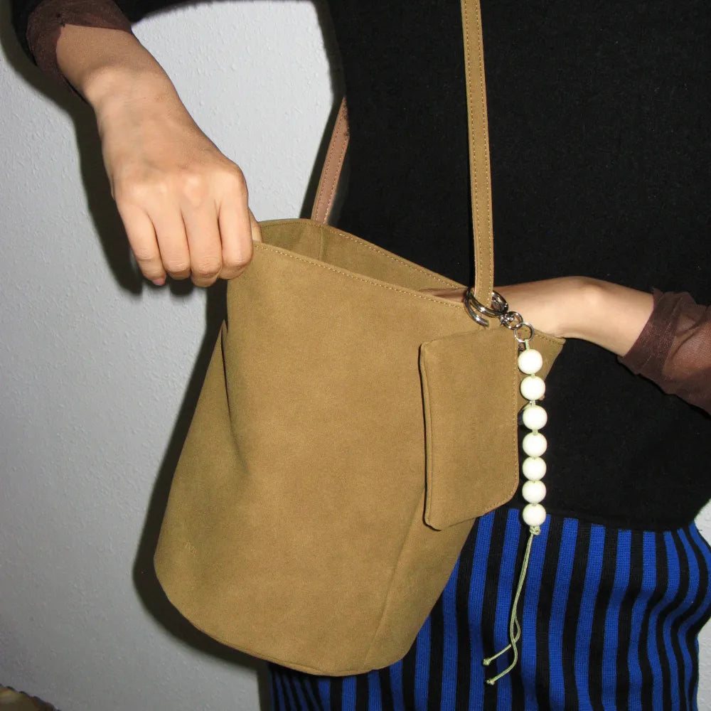 [ 店主強推 Pre-order ] 0016 Soft Bucket Bag ( 送吊飾&小pouch )