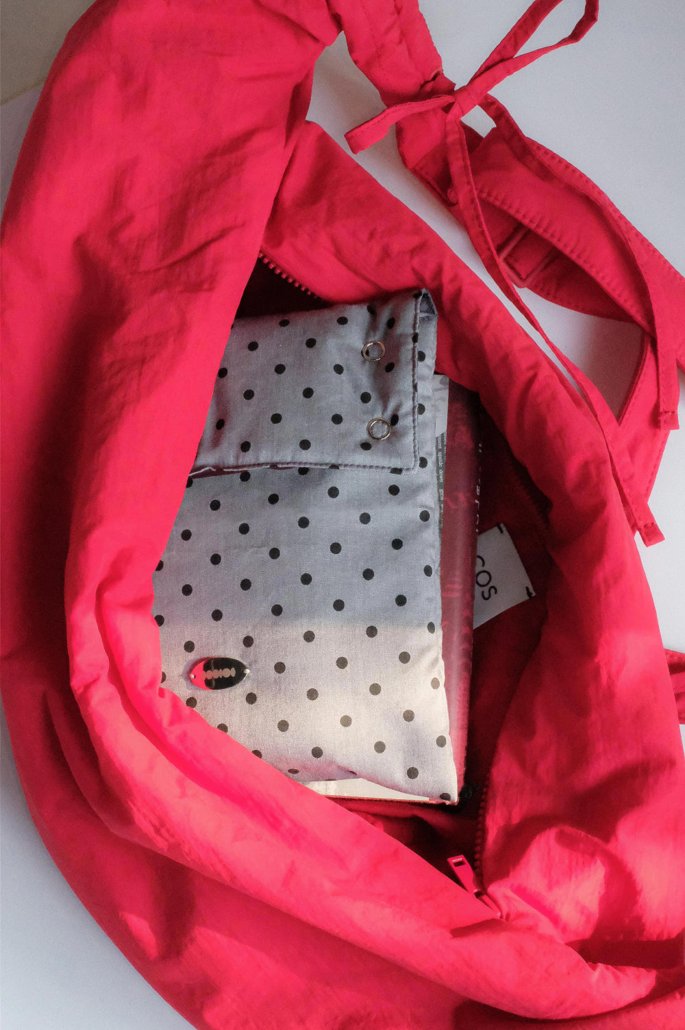 [ Pre-order ] Book Pouch