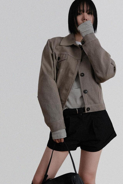 [ Pre-order ] Button ST T-shirt