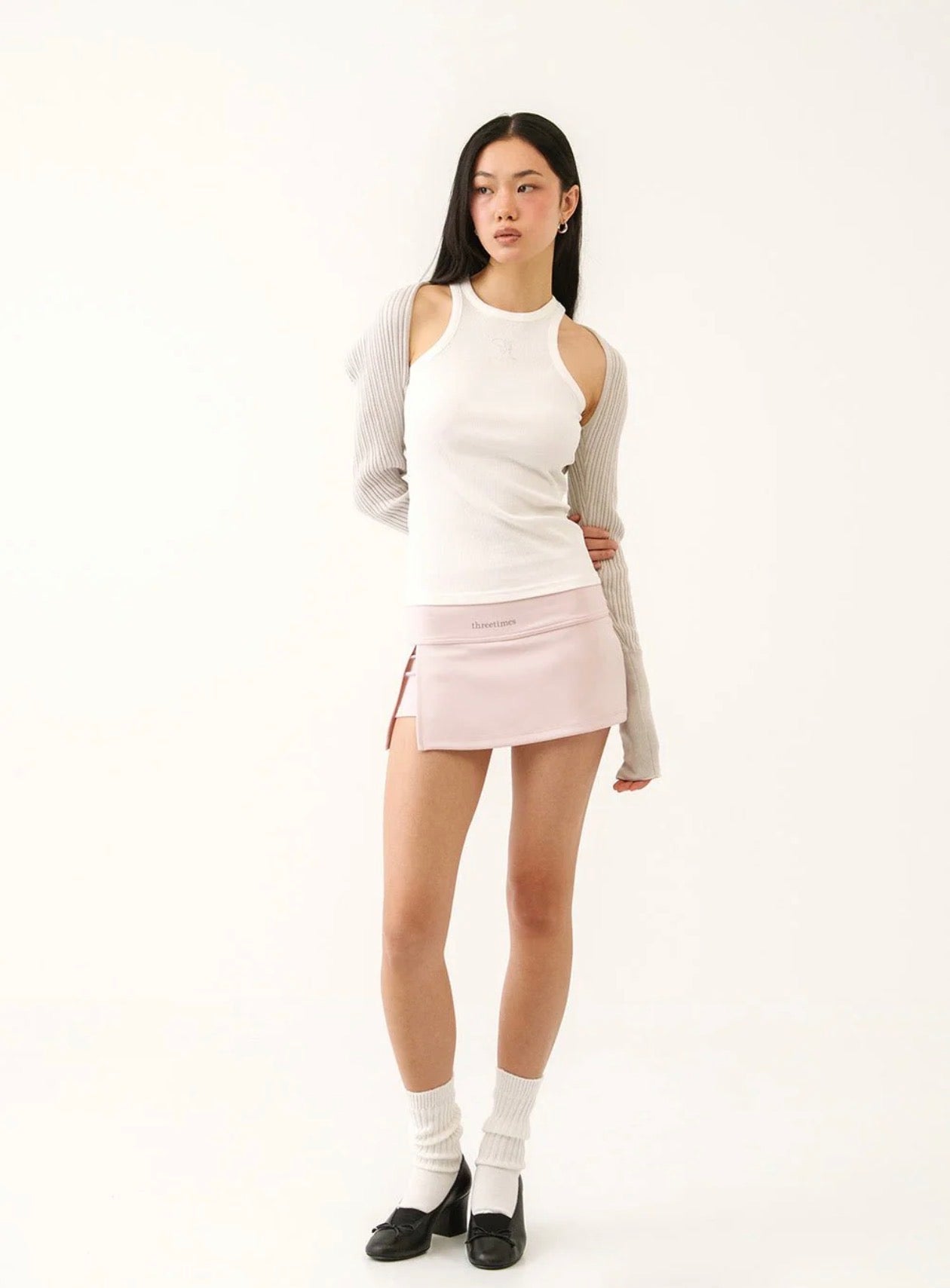[ Pre-order ] Threetimes Athletic Slit SKirt