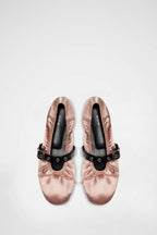 [ Pre-order ] Khiho Satin Shirring Ballerina Flats