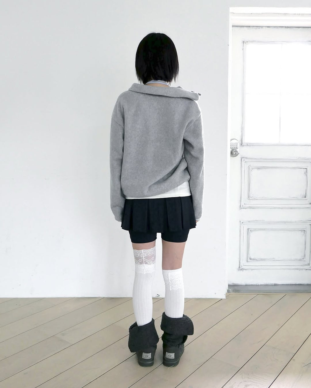 [ Pre-order ] Fuzzy & Fluffy Sweatshirt