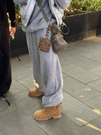 [ Pre-order ] Deinet Stud Cross Chain Wallet