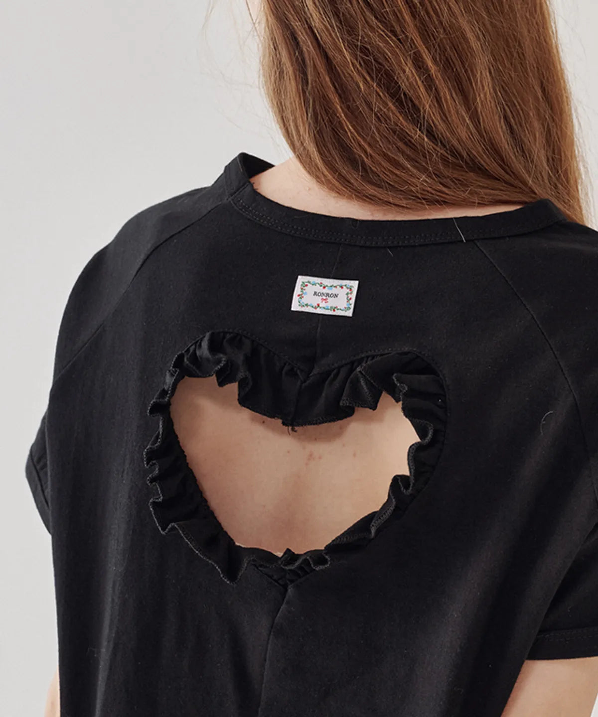 [ Pre-order ] Ruffle Heart Cut Out Puff Sleeve Half T Shirt
