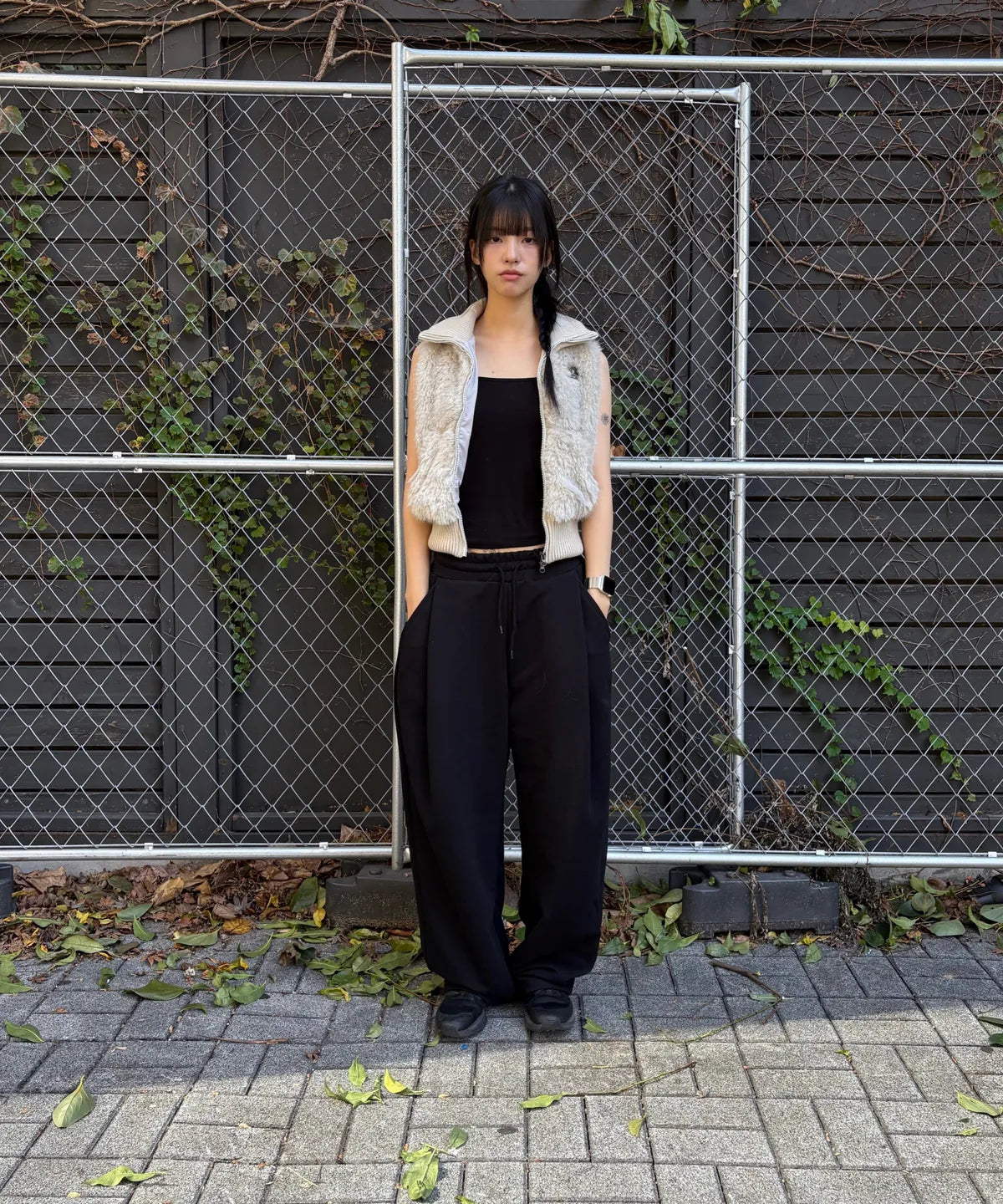 [ Pre-order ] Sculptor Faux Fur Zip-Up Vest