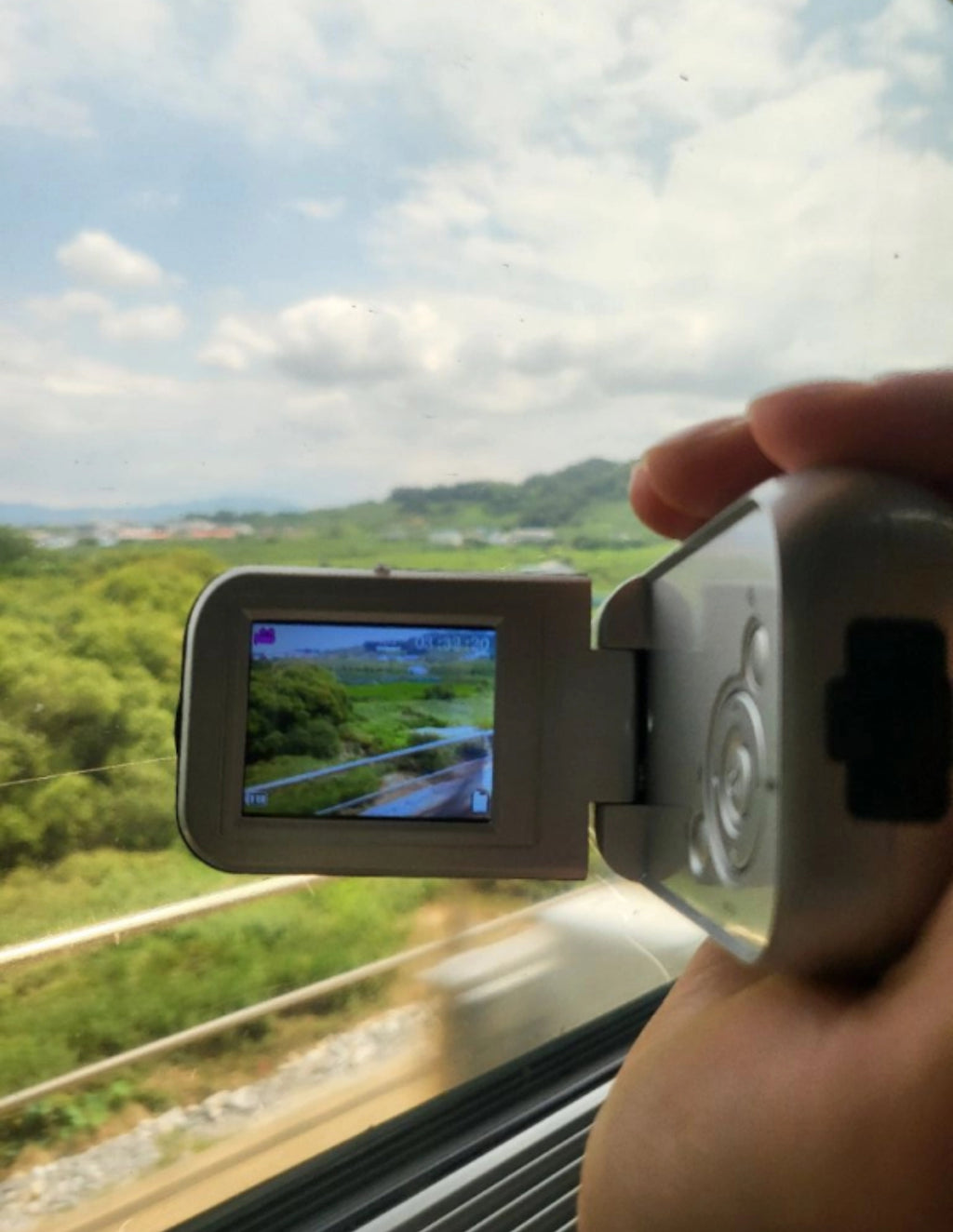 [ Pre-order ] 🇰🇷 Vintage Camcorder 16X zoom