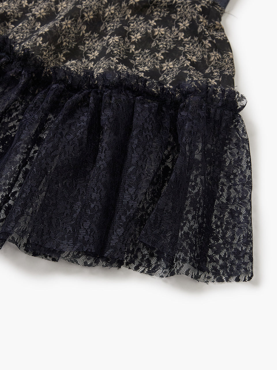 [ Pre-order ] Vintage Flower Skirt