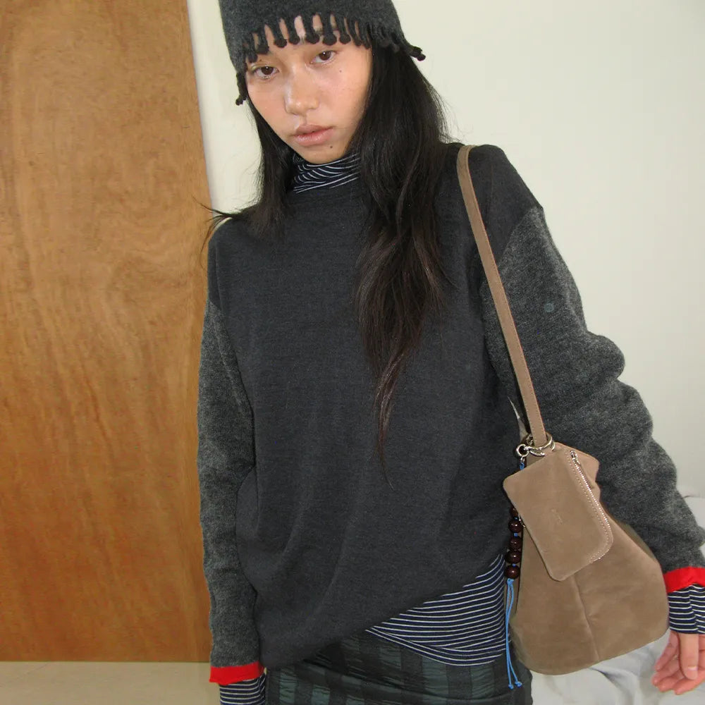 [ 店主強推 Pre-order ] 0016 Soft Bucket Bag ( 送吊飾&小pouch )