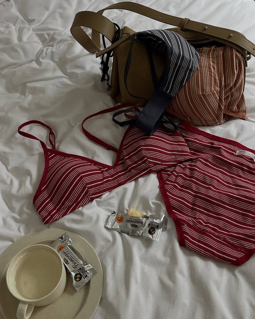 [ Pre-order ] 間條內衣套裝👙 Pattern Oh! Bra Panty SET ( 內附胸墊 )