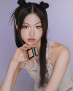 [ Mindy大推 - 現貨 ] Two Slash Four 微光澤胭脂 All Over Face Blush ( 附送胭脂掃 )