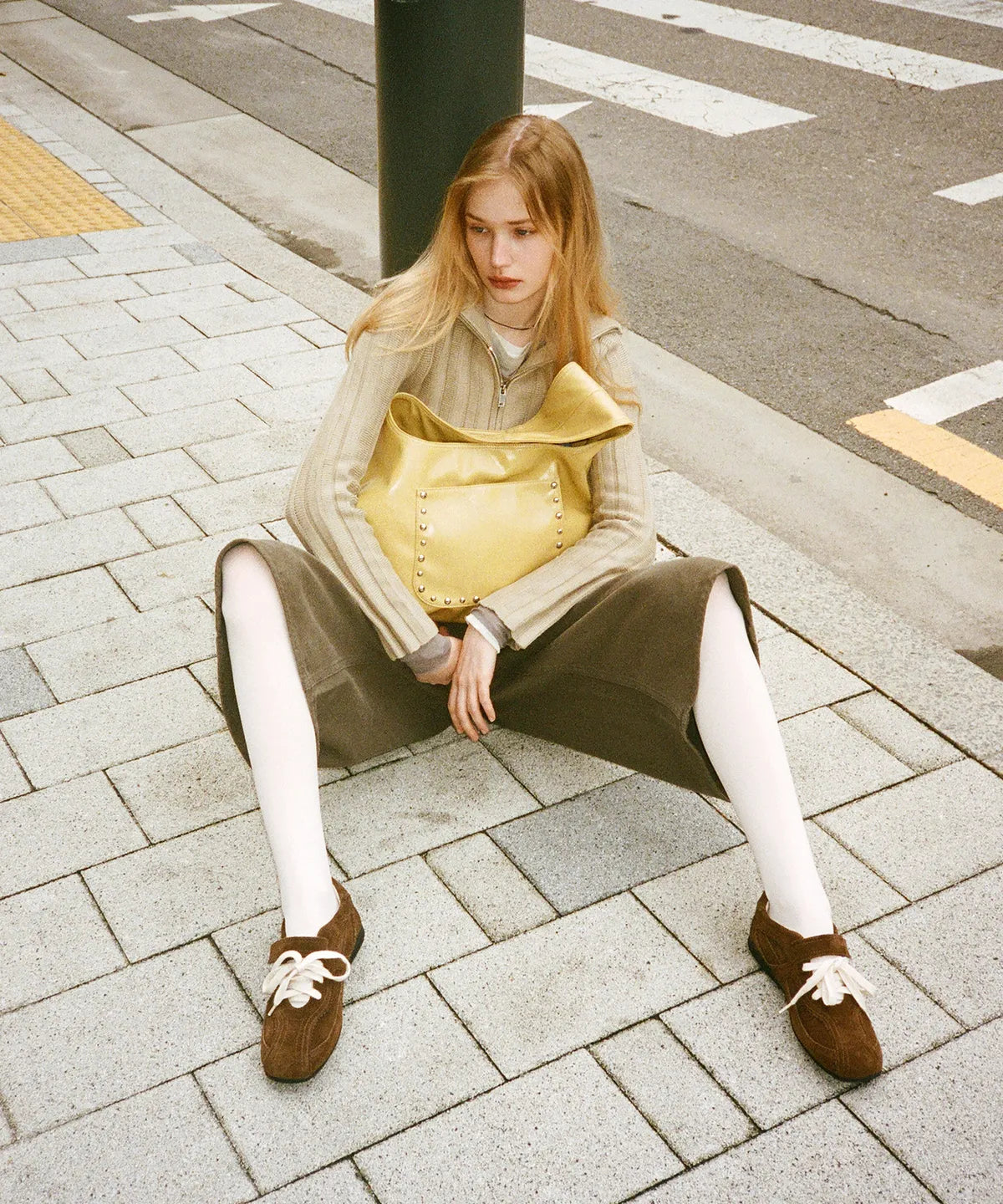 [ Pre-order ] KHIHO Stud Popo Bag