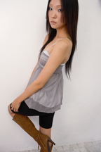 [ Pre-order ] Mesh Fluff Mini Top ( 部分顏色需要30/12才順延出貨 )