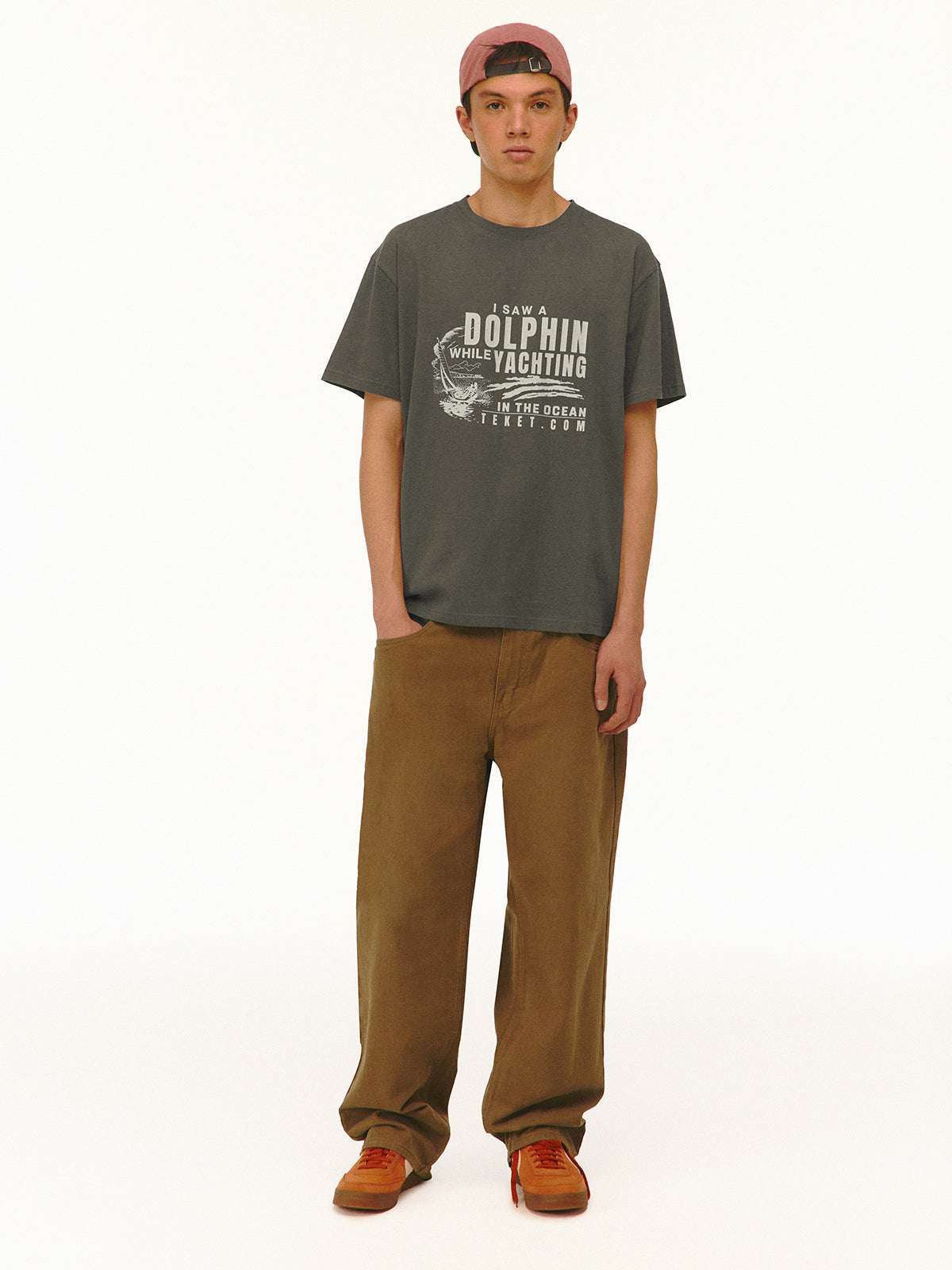 [ Pre-order ] Dolphin Friends Tee