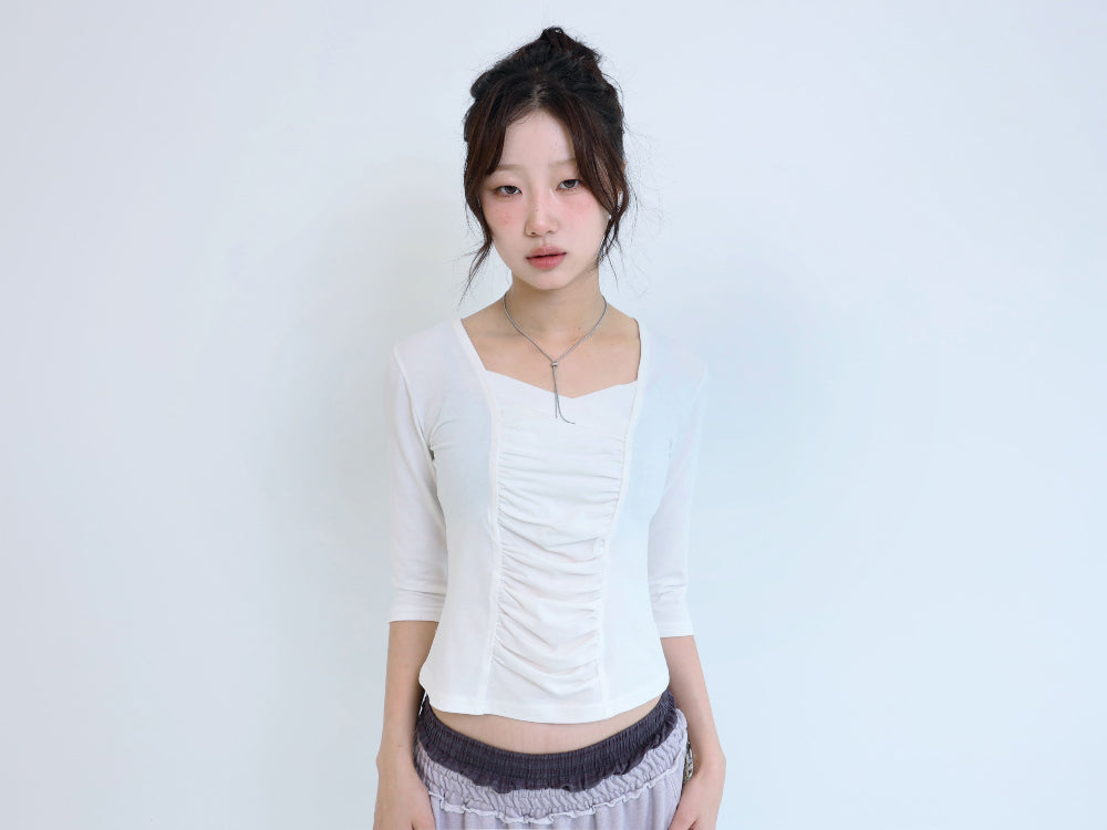 [ Pre-order ] Sqare Neked Baby Tee