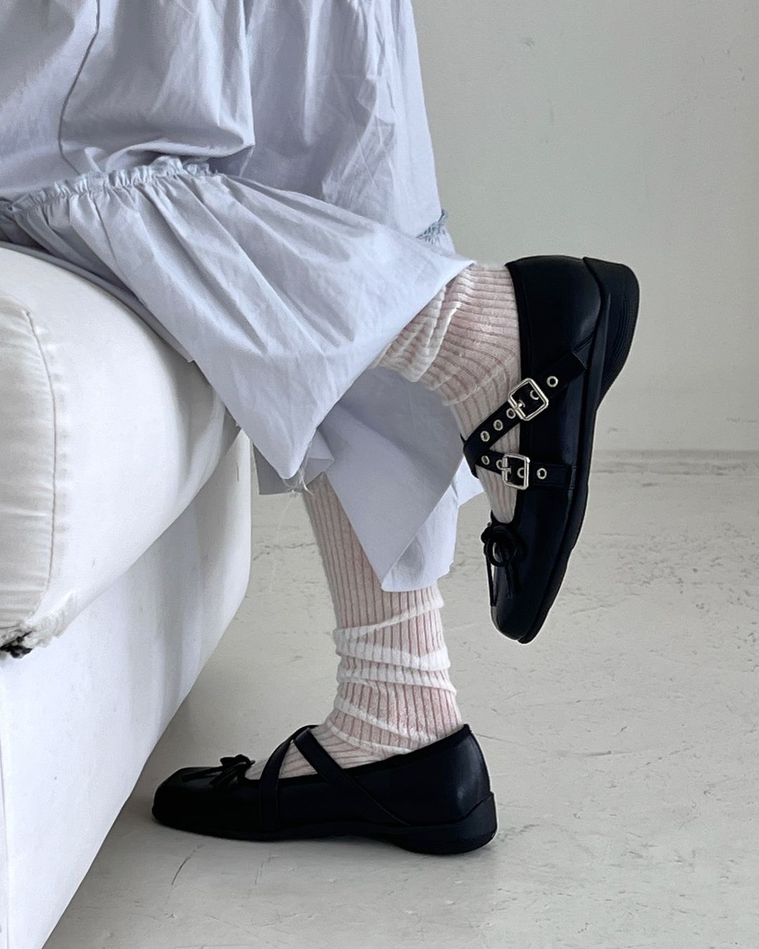 [ Pre-order ] 🇰🇷 Buckle Ballet Flats