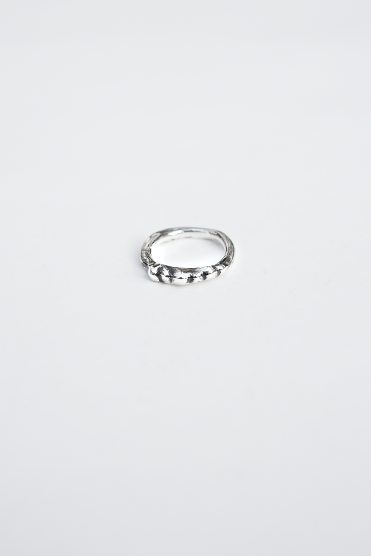 [ Pre-order ] Caterpillar Ring